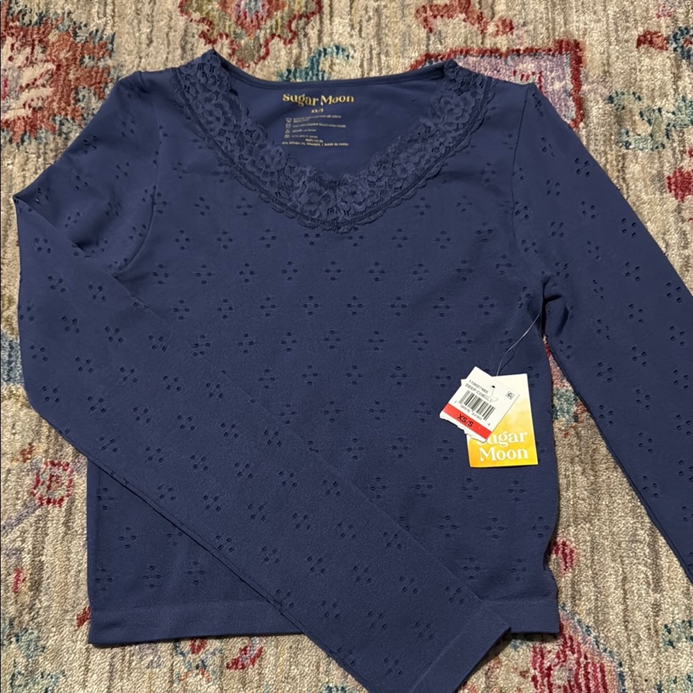 Women's Navy Long Sleeve Top